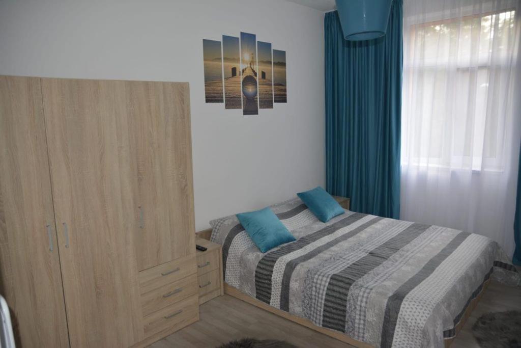 Sunrise Apartment Petroşani Εξωτερικό φωτογραφία